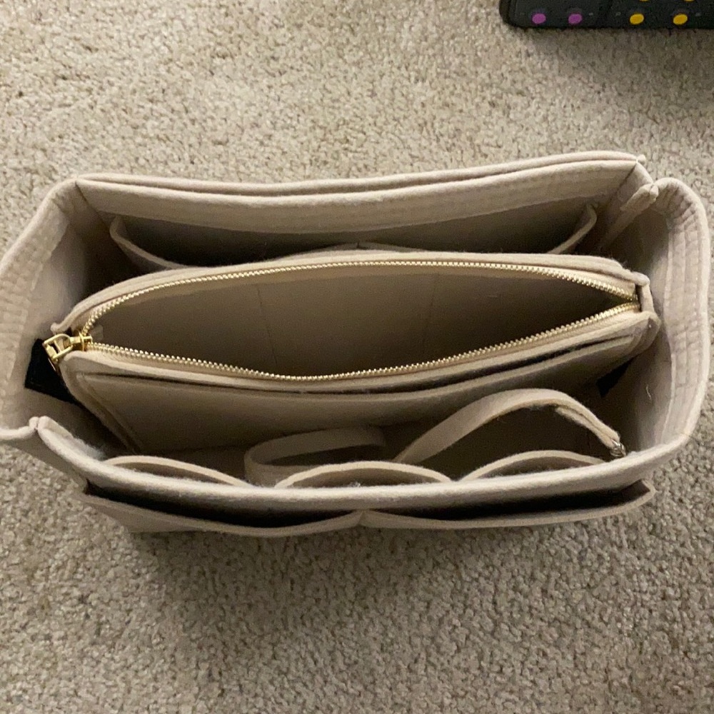 Purse organizer